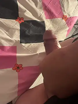 carlosss123987 online show from 04-06-26, 01:25