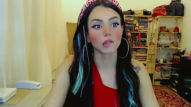 Snapshot of Sophie_Fantasys chatting on 12-04-25, 01:59 Sophie Fantasys online show from 12-04-25, 01:59