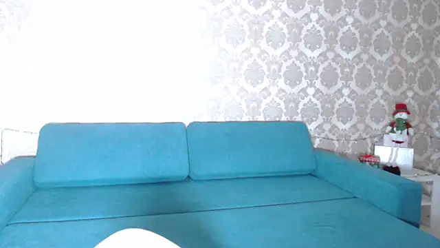 Louise Lavender online show from 12-28-24, 10:36