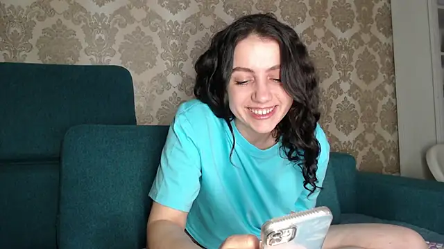 Louise Lavender online show from 02-28-25, 12:42