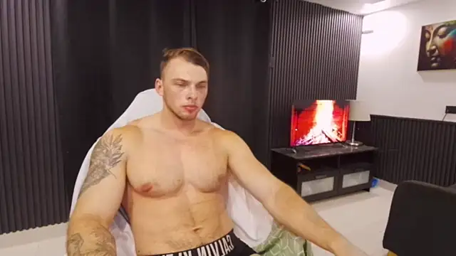 YourHotGreg online show from 06-11-26, 04:10