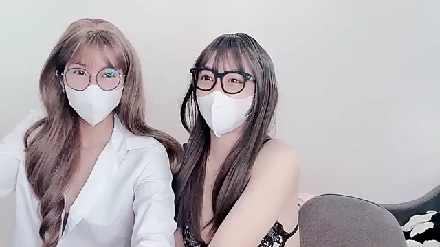 Snapshot of Mono-Stewardesss chatting on 12-04-24, 05:16 Mono-Stewardesss online show from 12-04-24, 05:16