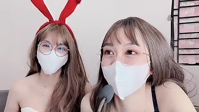 Snapshot of Mono-Stewardesss chatting on 12-16-24, 05:11 Mono-Stewardesss online show from 12-16-24, 05:11