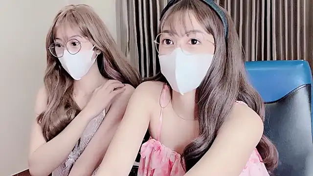 Snapshot of Mono-Stewardesss chatting on 03-01-25, 11:17 Mono-Stewardesss online show from 03-01-25, 11:17