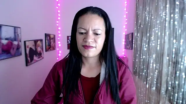 Cristal w online show from 02-10-25, 04:14