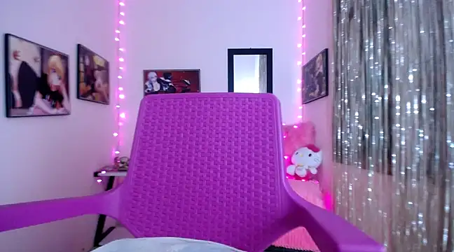 Cristal w online show from 02-28-25, 08:31