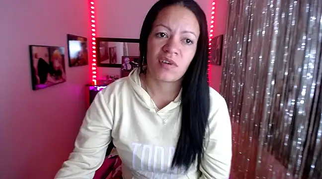 Cristal w online show from 03-17-25, 02:56