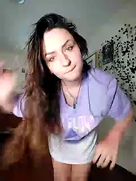 Snapshot of NaughtYHomemadE chatting on 12-09-24, 11:58 NaughtYHomemadE online show from 12-09-24, 11:58