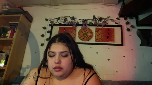 Snapshot of dreamgirl_sweet chatting on 07-03-26, 03:35 dreamgirl sweet online show from 07-03-26, 03:35