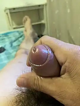 Snapshot of Beijing2000 chatting on 10-14-25, 10:43 Beijing2000 online show from 10-14-25, 10:43