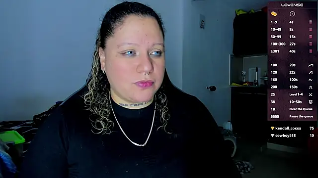 mariana maze online show from 01-08-25, 04:02