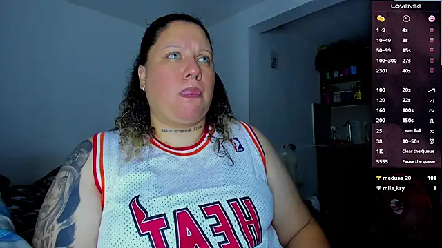 mariana maze online show from 01-25-25, 08:10