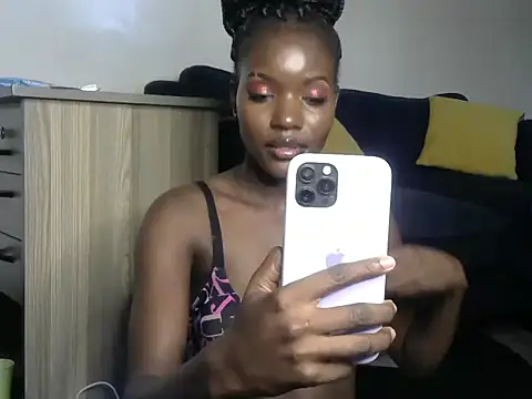 Snapshot of Aisharahma254 chatting on 12-04-24, 12:03 Aisharahma254 online show from 12-04-24, 12:03
