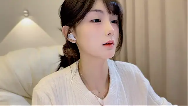 SHUIshui  online show from 12-05-25, 01:31