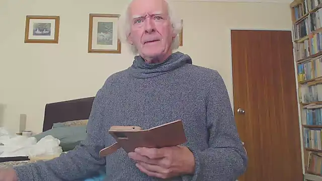 Snapshot of WaverlyKernow chatting on 01-02-25, 12:57 WaverlyKernow online show from 01-02-25, 12:57