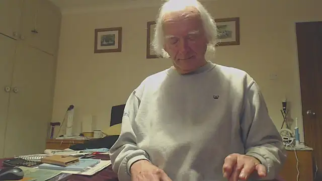 Snapshot of WaverlyKernow chatting on 02-02-25, 03:28 WaverlyKernow online show from 02-02-25, 03:28