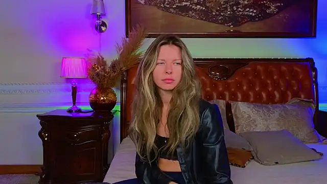 Real Tini online show from 11-27-25, 06:15