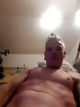 Nick69mann online show from 11-17-25, 03:12