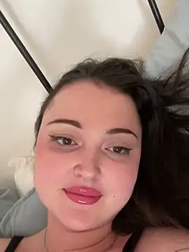 Snapshot of chunliklk chatting on 12-16-24, 09:03 chunliklk online show from 12-16-24, 09:03