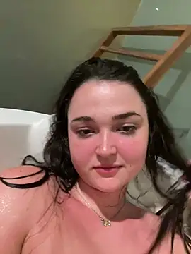 Snapshot of chunliklk chatting on 01-09-25, 01:35 chunliklk online show from 01-09-25, 01:35