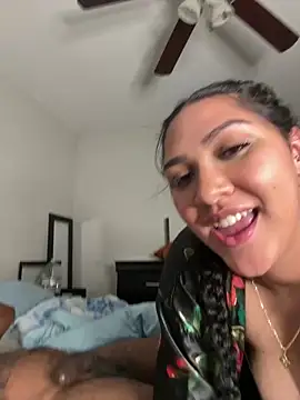 Snapshot of Lickplayofficial chatting on 09-15-25, 01:27 Lickplayofficial online show from 09-15-25, 01:27