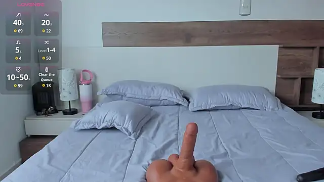 Snapshot of _fullmoon chatting on 01-31-25, 08:43 fullmoon online show from 01-31-25, 08:43