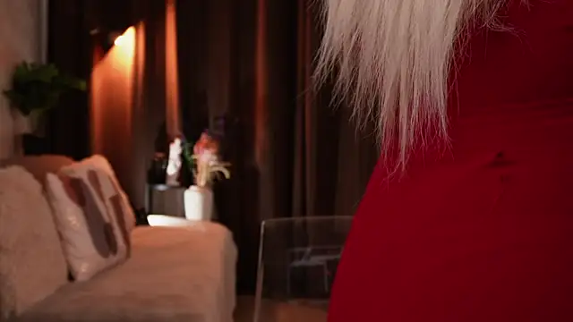 Snapshot of VictoriaMorrone chatting on 11-10-25, 10:31 VictoriaMorrone online show from 11-10-25, 10:31