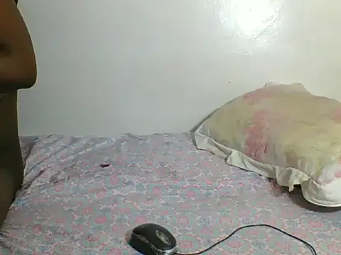 PrincessYankee online show from 11-02-25, 08:17