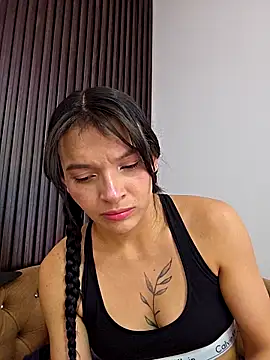  shantal smith online show from 09-11-25, 05:13