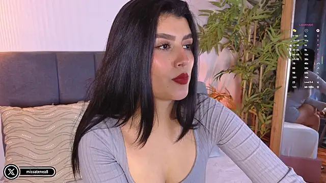 Snapshot of missatenea chatting on 01-19-26, 02:43 missatenea online show from 01-19-26, 02:43