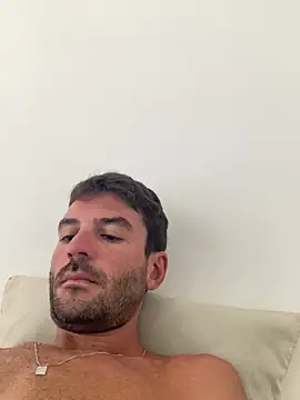 Snapshot of bruno106969 chatting on 03-08-25, 01:47 bruno106969 online show from 03-08-25, 01:47