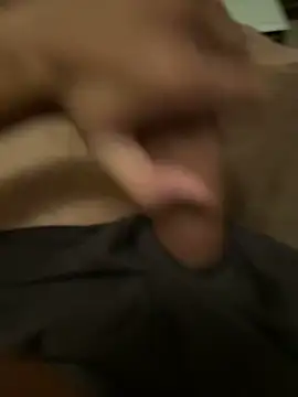 Snapshot of SuperHardBoy12 chatting on 02-18-25, 12:26 SuperHardBoy12 online show from 02-18-25, 12:26