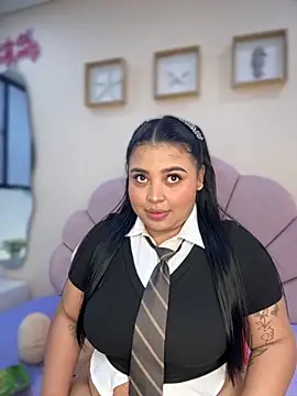 Emily cooper20 online show from 10-14-25, 12:11