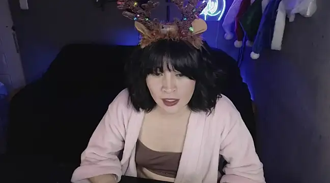 isis diosa online show from 12-13-24, 03:11