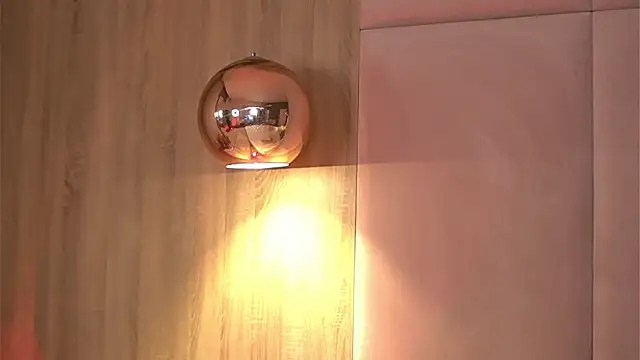 Snapshot of AvaHeath chatting on 02-10-25, 11:02 AvaHeath online show from 02-10-25, 11:02