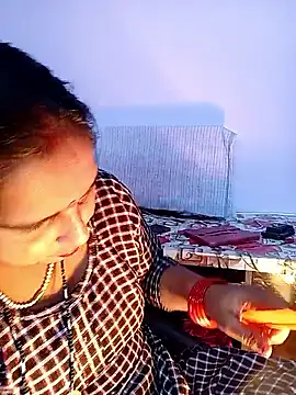 reemacouple007 online show from 02-05-26, 07:57