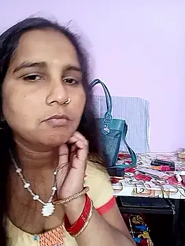 reemacouple007 online show from 02-19-26, 06:31