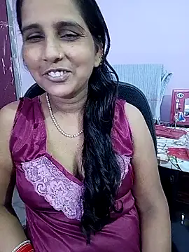 reemacouple007 online show from 07-01-26, 04:58