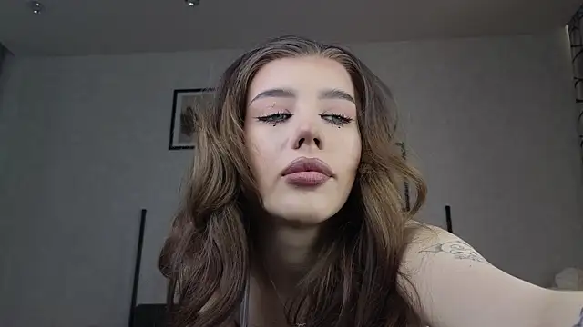 dolly ll online show from 03-22-25, 01:30