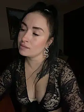 Roxana Bell online show from 10-24-25, 07:10