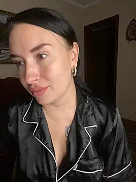 Roxana Bell online show from 07-20-26, 07:16