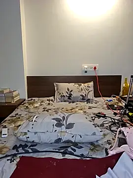 Snapshot of Blossam_07 chatting on 03-23-25, 12:04 Blossam 07 online show from 03-23-25, 12:04