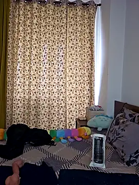 Snapshot of Blossam_07 chatting on 02-20-26, 09:54 Blossam 07 online show from 02-20-26, 09:54