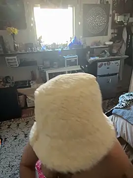 BobbyQ29 online show from 03-04-26, 04:02