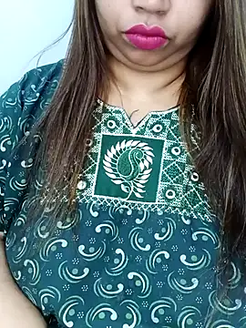 Snapshot of Ravina_patil1 chatting on 11-11-25, 06:30 Ravina patil1 online show from 11-11-25, 06:30