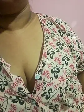 Ravina patil1 online show from 05-11-26, 02:45