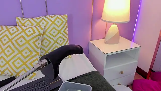 SophyRuiz  online show from 02-26-26, 11:42