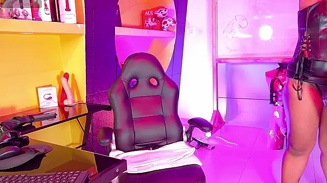 Scarlettt Ass online show from 02-20-26, 12:49