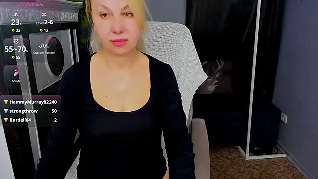 Snapshot of Anny_Jey_ chatting on 02-28-25, 05:15 Anny Jey online show from 02-28-25, 05:15