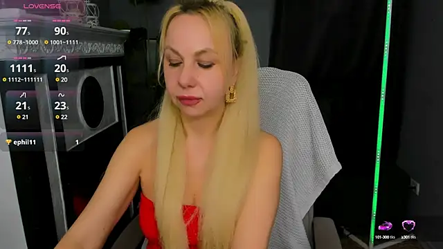 Snapshot of Anny_Jey_ chatting on 03-05-25, 04:34 Anny Jey online show from 03-05-25, 04:34